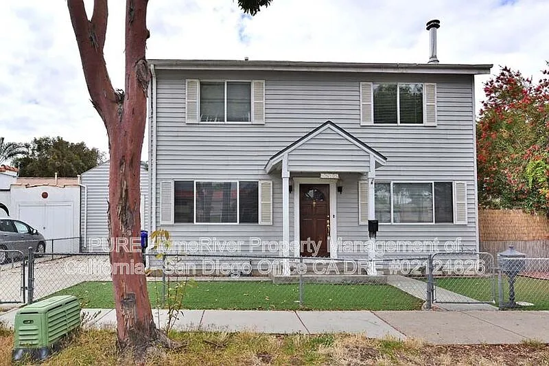 4 bed, 3.0 bath, 1600 sqft, $4,750 — Photo 1