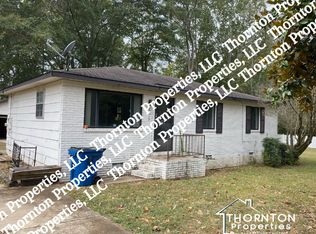 2515 Crockett Cir, Guntersville, AL 35976