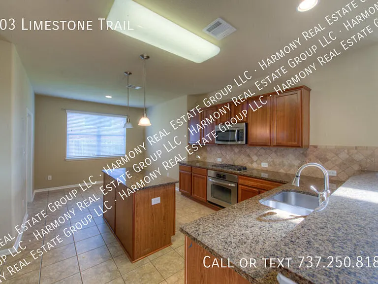 403 Limestone Trl — Photo 10
