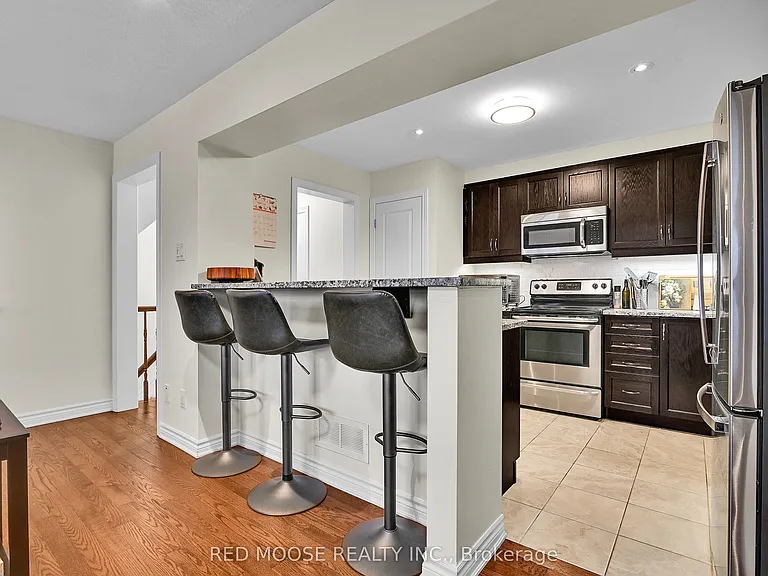 373 Sweetfern Cres — Photo 15