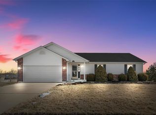 3839 Bedford Pointe Dr, Wentzville, MO 63385