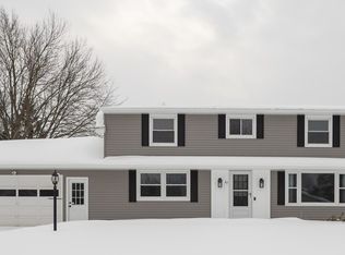 47 Hawthorne Dr, Spencerport, NY 14559