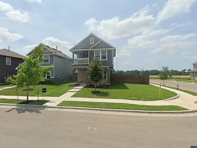 100 Clearlake Dr — Photo 1