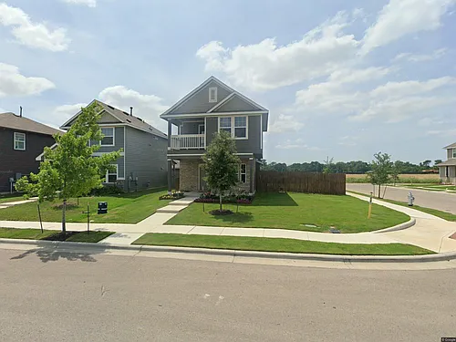 100 Clearlake Dr Photo 1