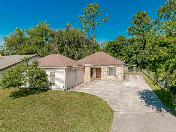 1127 Brookhollow Dr, Baton Rouge, LA 70810