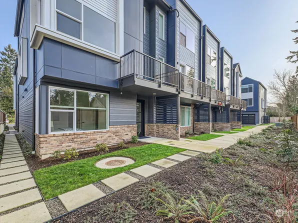 22904 56th Avenue W #A, Mountlake Terrace, WA 98043