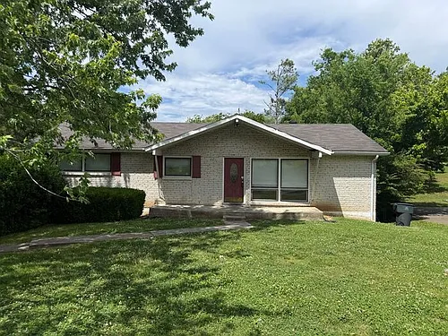 256 Willow Ln Photo 1