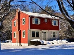 22 Dwelley Ave, Hanover, MA 02339