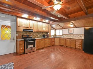 577 Shady Dell Rd, Crestline, CA 92325