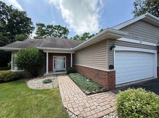 2943 Timber Ln, Janesville, WI 53548