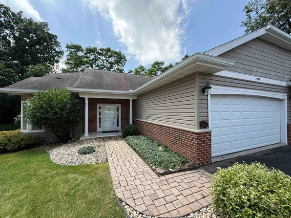 2943 Timber Ln, Janesville, WI 53548