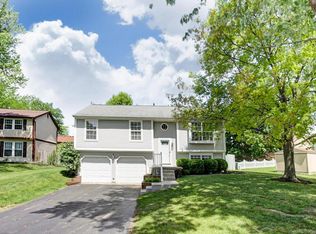 901 Gosfield Gate Ct, Westerville, OH 43081