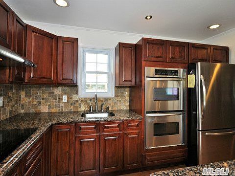 5th image of 759 Connie Ln