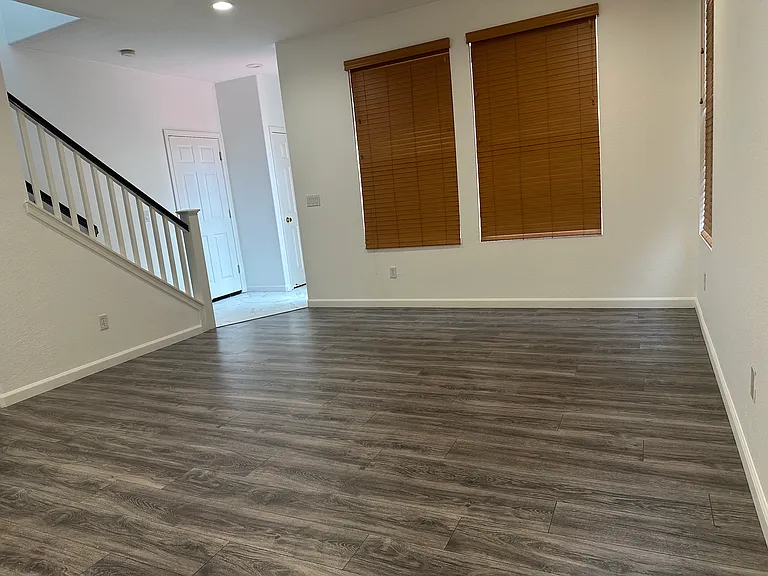 5919 Topsfield Cir — Photo 5