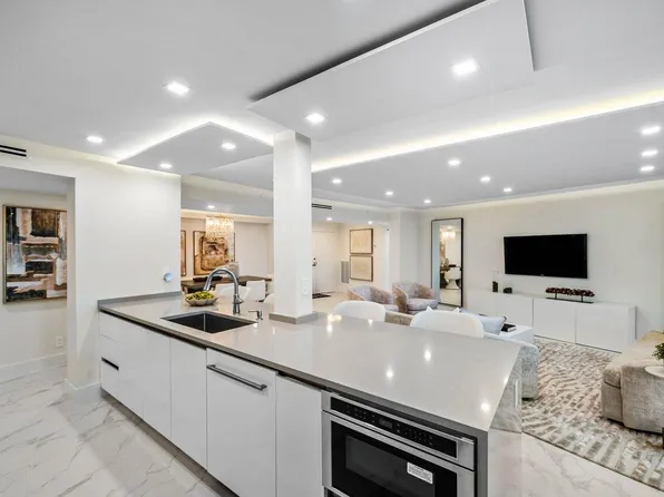 4740 S Ocean Blvd APT 508, Highland Beach, FL 33487
