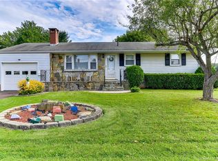 55 Tupelo Pl, Middletown, CT 06457