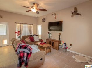 308 Judge King Dr, Jarrell, TX 76537