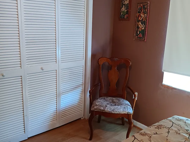 8136 Matthew Dr — Photo 9