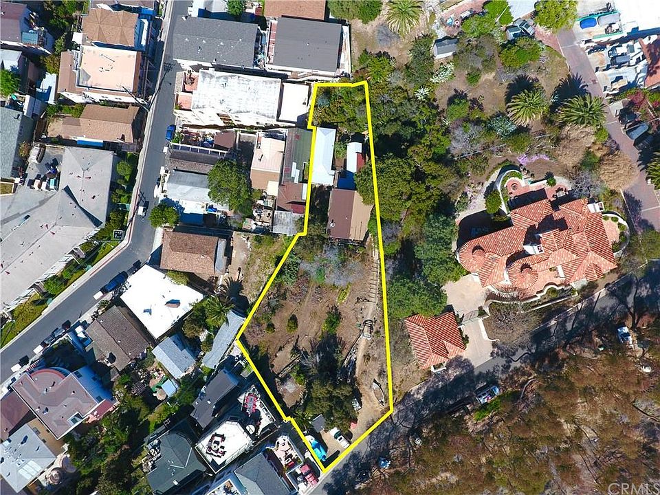 1st image of 326 W Whittley Ave