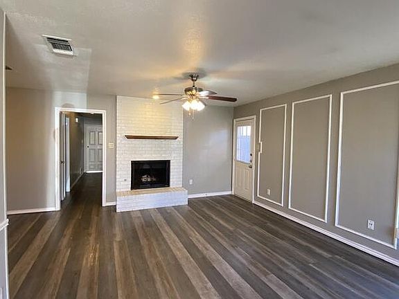 2nd image of 2406 Kingsford Ct