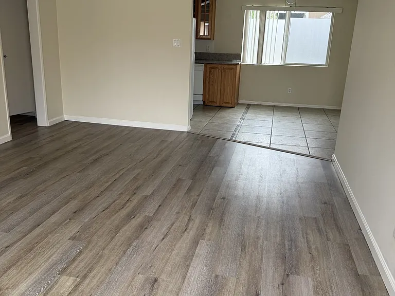 21104 Ladeene Ave #B — Photo 6