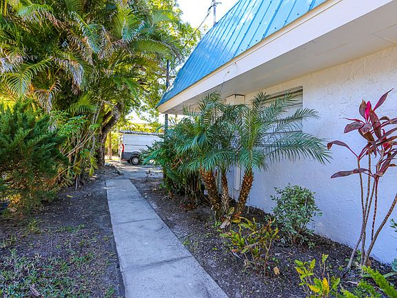 4th image of 1331 Chesapeake Ave #3-13