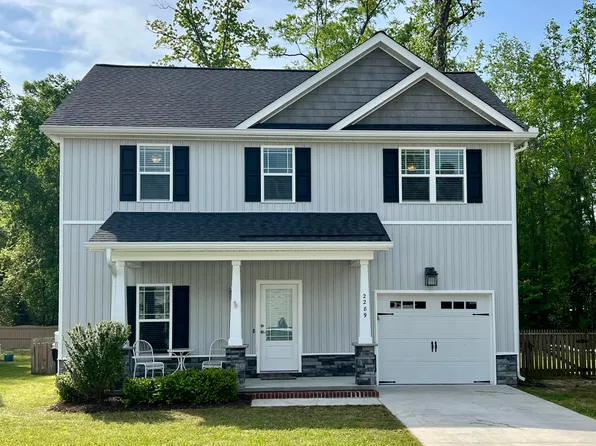 2289 Franklin Drive, Winterville, NC 28590