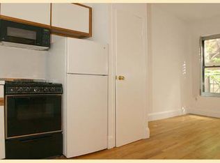162 E 90th St APT 3R, New York, NY 10128