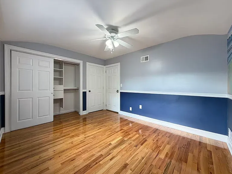 266 Brookfield Ave — Photo 14