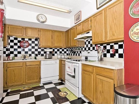 4th image of 1101 Seneca Pl