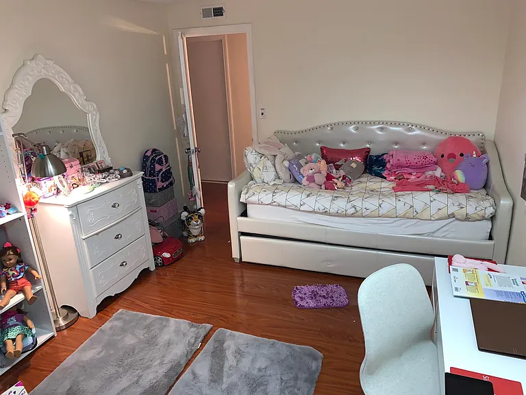 8 Walden Dr #16 — Photo 11