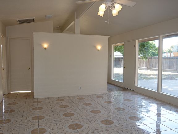 5th image of 6027 N Glenn Ave