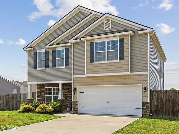 2nd image of 241 Gail Ln