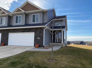 811 Jackson St, Tiffin, IA 52340