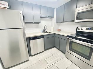2016 Main St APT 1116, Houston, TX 77002