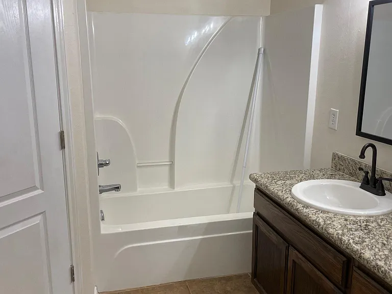 1906 Stone Field Ln — Photo 13