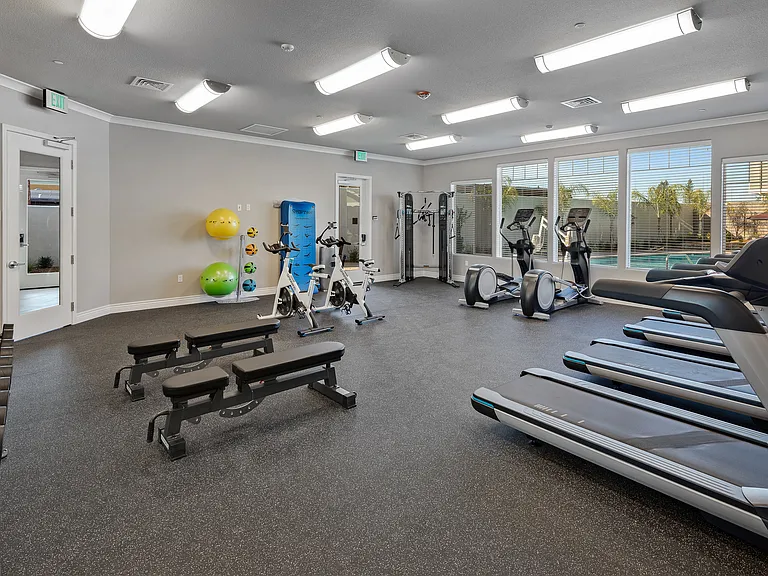 Sendero Townhomes — Photo 13