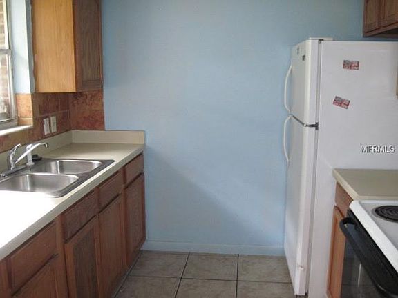 4th image of 2260 Pine Hill Pl