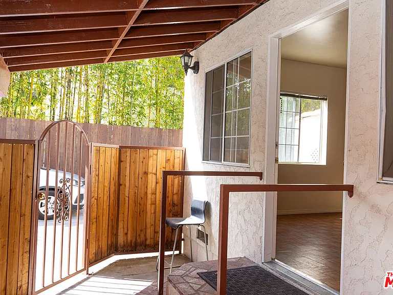 642 N La Jolla Ave #1/2 — Photo 14