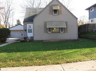 3666 S 86th St, Milwaukee, WI 53228