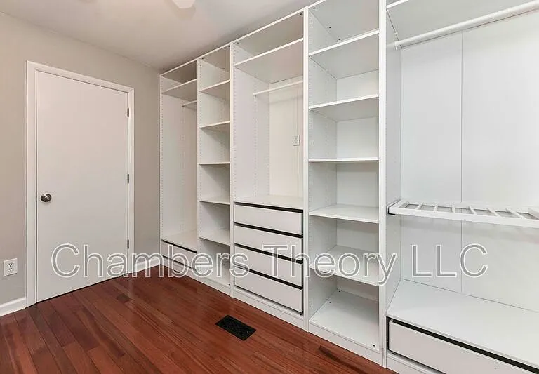 12231 Westwood Hills Dr — Photo 22