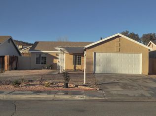 1141 Barrington Ave, Rosamond, CA 93560