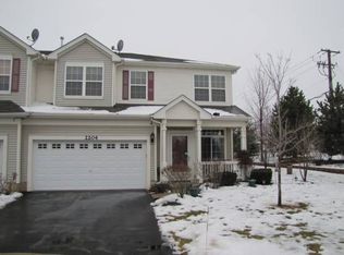 2204 Hillsboro Ct, Aurora, IL 60503