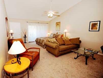 1st image of 643 Summer Pl #643