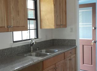 7800 Ampere Ave, North Hollywood, CA 91605