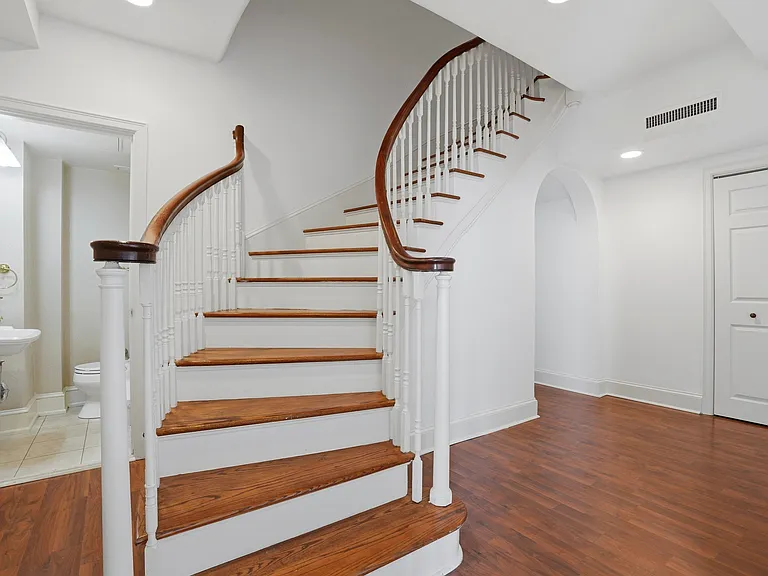 1514 Spruce St #Penthouse 2702 — Photo 9