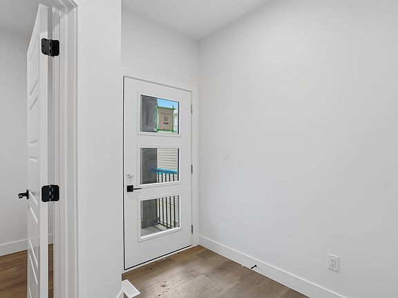 4th image of 20 Munn Way