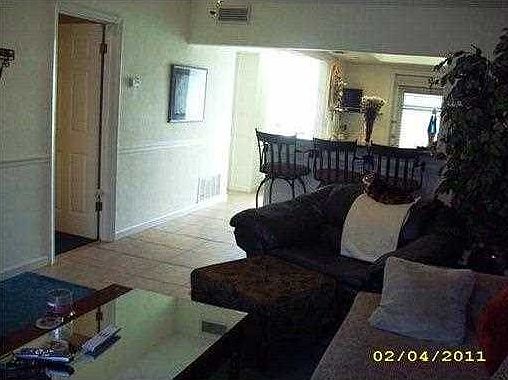 4th image of 3300 NE 10th Ter APT 9