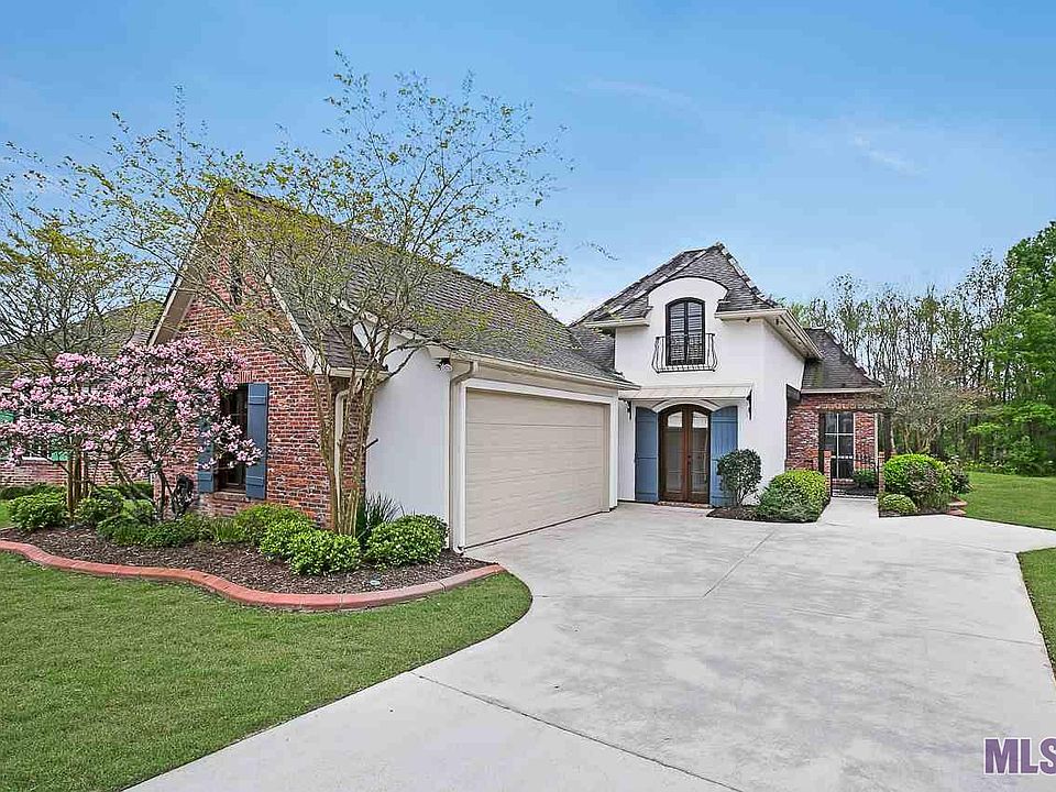 2nd image of 25832 Royal Troon Dr