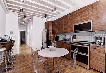 Rented by Urbane Brokerage